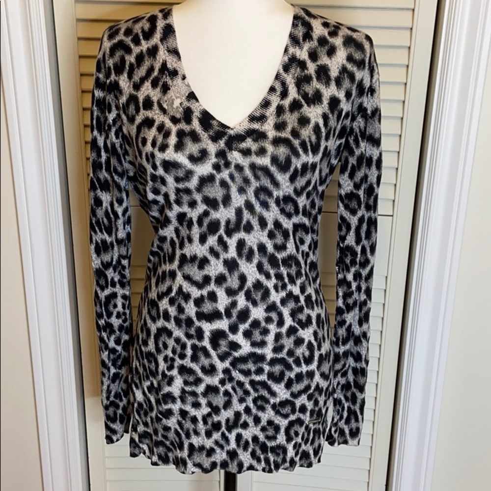 Michael Kors cotton leopard print v-neck sweater